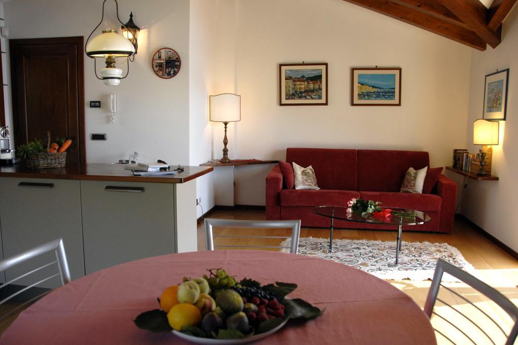Alveluu Ristorante E Suites トレメッツォ 部屋 写真
